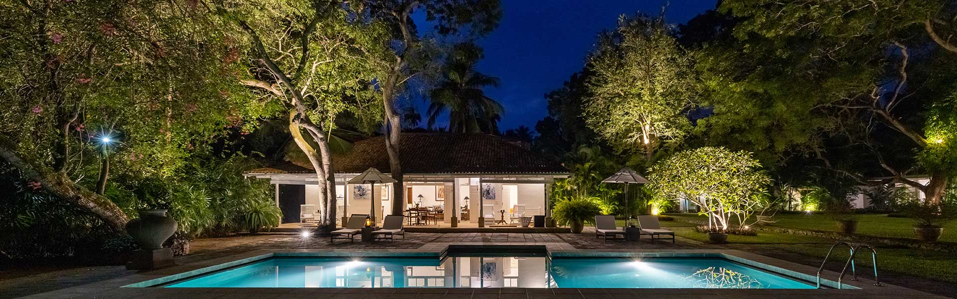 Taru Villas Accommodation,Hotel Front View