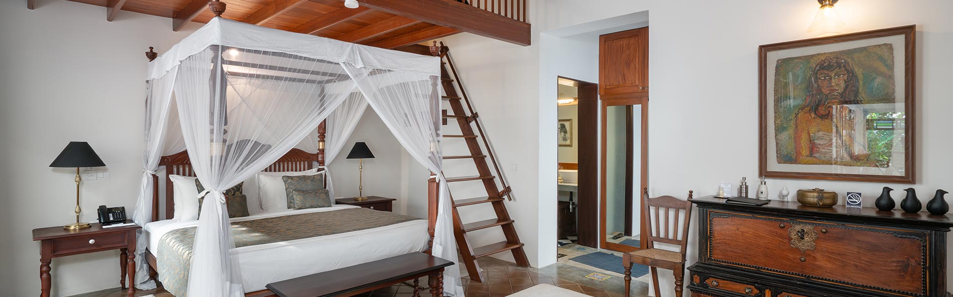 Taru Villas Kandy Property Master Room Inner