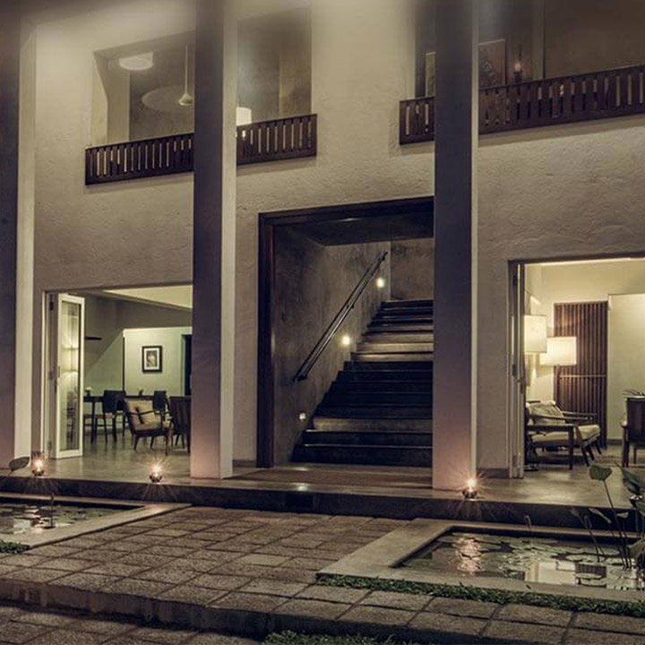 Entrance of Lake Lodge, a luxury boutique hotel in Colombo at night