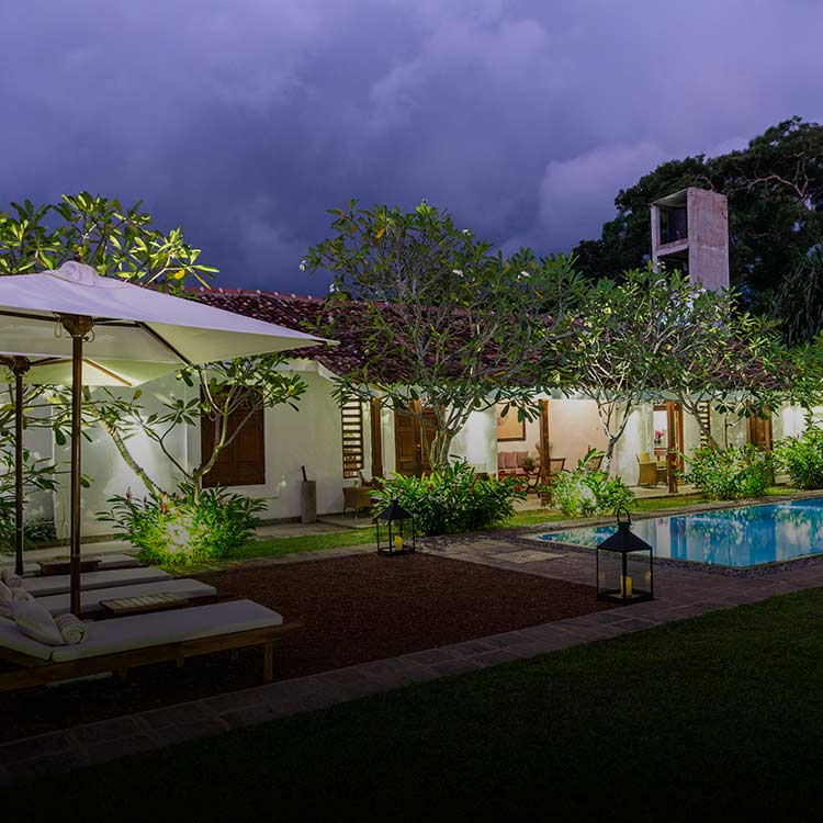 Pool Suite exterior at night of Taru Villas - Rock Villa